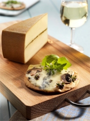 Pizetta blanche au Morbier
Photo : © IMAGE & associés