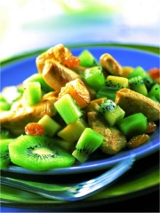 Poêlée de kiwi aux pommes de terre et poulet
Photo : © Yves Bagros