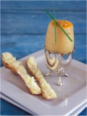 Recette Pommes de terre primeur AOC de l'île de Ré façon œuf coque, et ses mouillettes au beurre AOC Charentes-Poitou