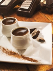 Petits pots de crème au chocolat
Photo : © Christophe Bielsa