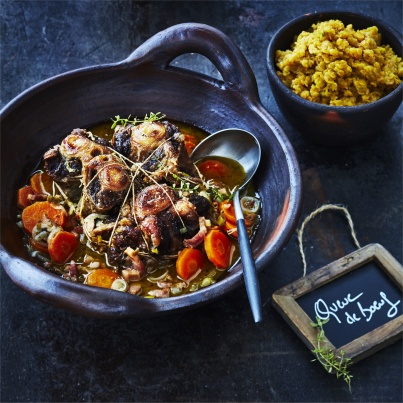 Queue de b&oelig;uf braisée et dahl épicé aux lentilles
Photo : © INTERBEV / Produits Tripiers / Amélie Roche