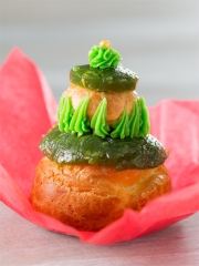 Religieuse à la pomme Ariane Les Naturianes® au chocolat blond et à la gelée de pommes
Photo : © Pomme Ariane Les Naturianes®