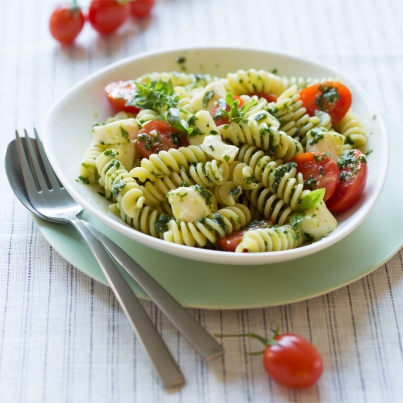 Salade de pâtes au Reblochon et au pesto
Photo : © Catherine Madani