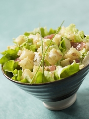 Salade d'été aux ravioles frites
Photo : © Saint Jean