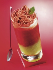 Smoothie de Tomate Mutti, Concombre, Pommes en l'Air en Irish Coffee
Photo : © Mutti