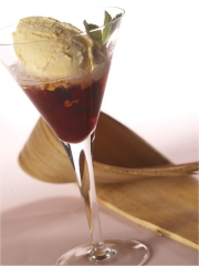 Glace vanille et soupe de cerises
Photo : © Centre d'Information des Glaces