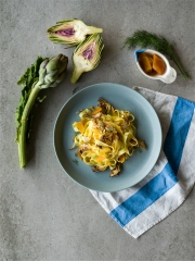 Tagliatelles à la poutargue, aux artichauts et au fenouil
Photo : © Giovanni Rana