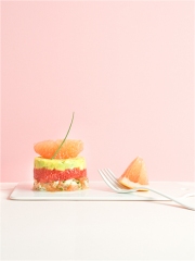 Tartare de crevettes, pamplemousse de Floride et avocat
Photo : © Nathalie Carnet