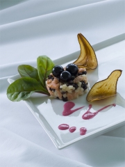 Tartare de saumon aux raisins et dés de pomme
Photo : © Christophe Madamour - Thermes Marins Saint-Malo