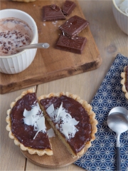 Tarte au chocolat noir et noix de coco 
Photo : © Bonneterre