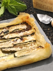 Tarte aux courgettes, à la menthe et au Parmigiano Reggiano
