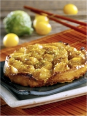 Tartelette asiatique de mirabelles de Lorraine et de combava
Photo : © Christian Adam / Stylisme : Isabelle Dreyfus