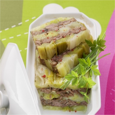 Terrine de poireau et queue de b&oelig;uf aux herbes
Photo : © Produits Tripiers