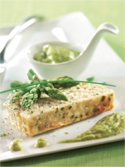 Terrine de rascasse et crabe, crème d'asperges
Photo : © Régilait