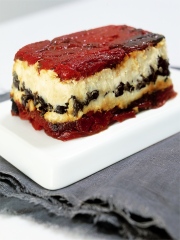 Terrine de tomates confites, et Pouligny Saint-Pierre au miel
Photo : © Claire Curt