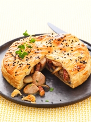 Tourte feuilletée de rognons blancs aux champignons
Photo : © INTERBEV / Produits Tripiers / Studio Mixture