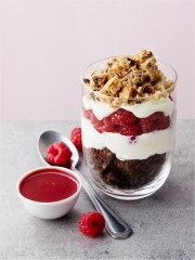Triffle Brownies, Cookies et Framboise
Photo : © Daniel Mettoudi