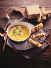 Velouté de Potiron et Mouillettes de Pain Perdu Au Gruyère Suisse d'Alpage
Photo : © Fromages de Suisse