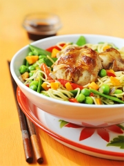 Wok de lapin aux petits légumes
Photo : © Jörg Brockmann