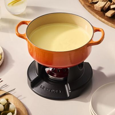 Service à fondue Signature en fonte émaillée par Le Creuset
