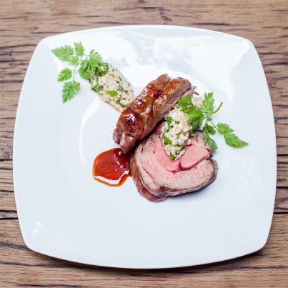 Agneau Presto laqué à la bière et au miel, couscous de chou-fleur