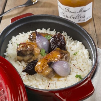 Agneau et pruneaux épicés, laqués à la Confiture de Mirabelles Bonne Maman