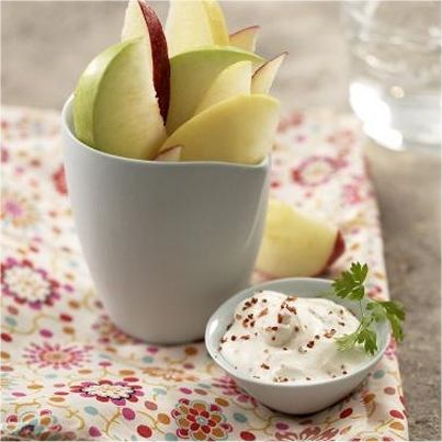 Batonnets de pommes et crème fouettée au bacon