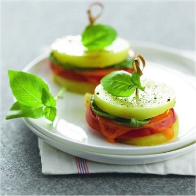 Bouchées de pommes de terre, tomates et cheddar