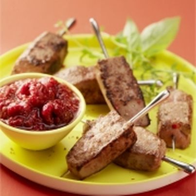 Mini-brochettes de foie de veau et chutney de framboise
