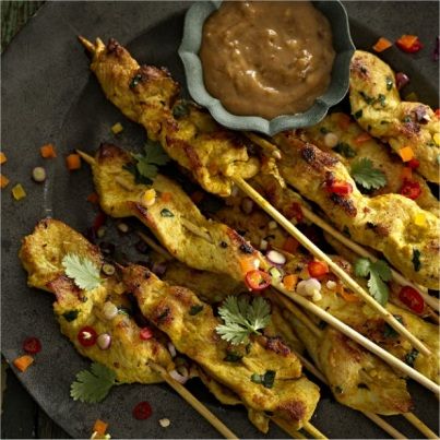 Brochettes de poulet à la sauce Satay