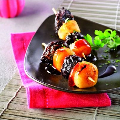 Brochettes de Saint-Jacques aux Pruneaux