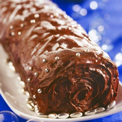 Bûche aux amandes glacée au chocolat