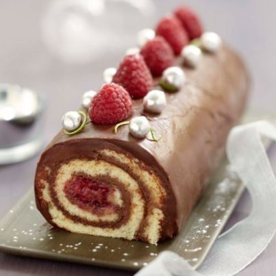 Bûche roulée Chocolat, Framboise biscuit, coco citron vert