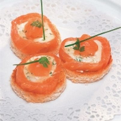 Canapés de saumon à la Chavignolaise
