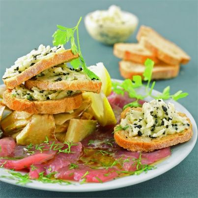 Carpaccio de thon aux artichauts marinés