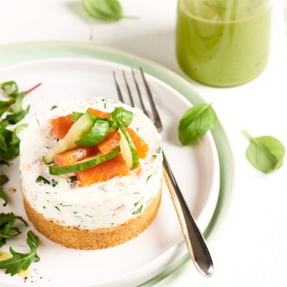Cheesecake au Saumon, Smoothie Avocat et Concombre au Basilic