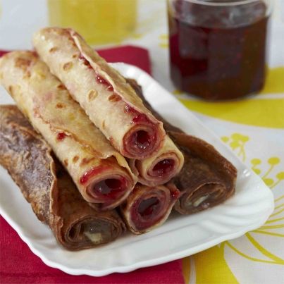 Crêpes Chocolat/Vanille Confiture de Framboises et Marmelade de Citrons Bonne Maman®