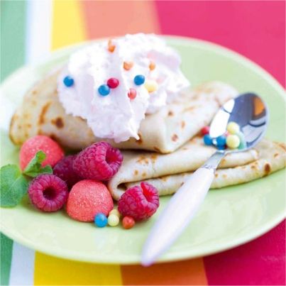 Crêpes aux guimauves à la fraise