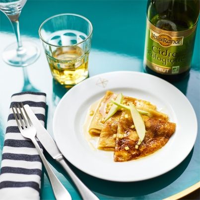 Crêpes de la Chandeleur aux pommes et cidre Val de Rance