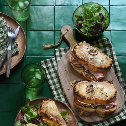 Croque brioché parfumé à la truffe et beaufort
