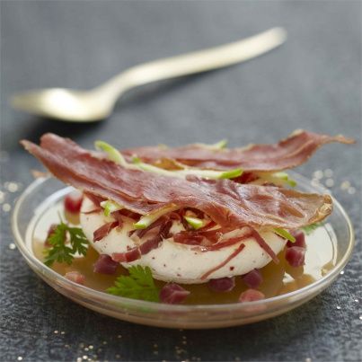 Croustillant et Chantilly de Jambon de Bayonne, Gelée de Pomme Verte