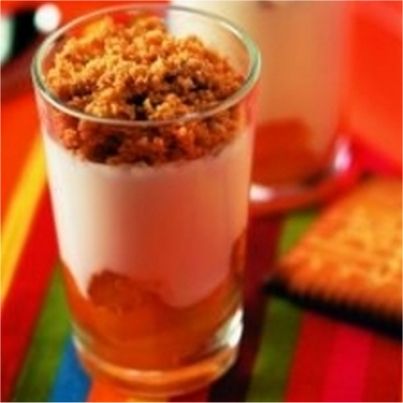 Crumble de petits-beurre aux abricots et fromage blanc