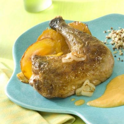 Cuisses de pintade au coulis de mangue