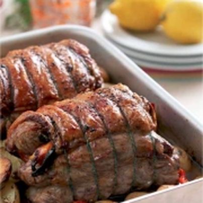 Épaule d'agneau gallois aux tomates, basilic et citron