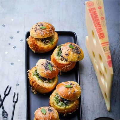 Escargots Briochés et Gratinés à l'Emmentaler AOP Suisse