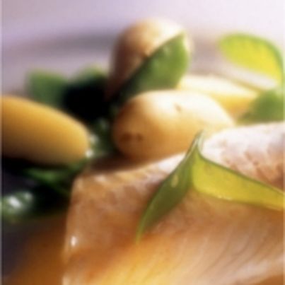 Cabillaud à la vapeur de bière, sauce acidulée