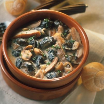 Cassolette d'escargots au Chablis