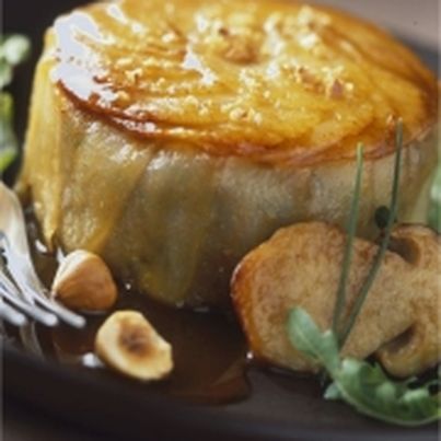 Gâteau de pomme de terre au confit et au foie gras de canard