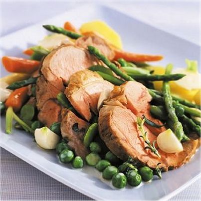 Jarret de Veau de la Pentecôte poché, blanquette de légumes printaniers