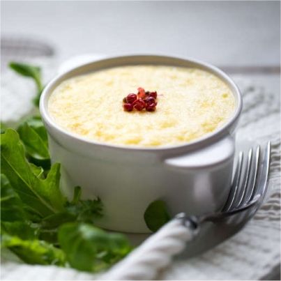 Flans de saint-marcellin, salade d'herbes